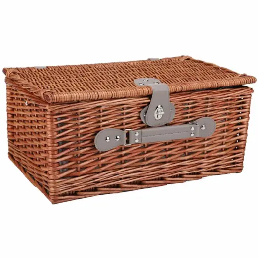 4-Person Wicker Picnic Basket Closed